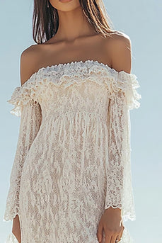 Off the Shoulder Vit Spets Slida Boho Bröllopsklänning med slits