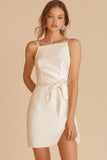 Ivory Bodycon Spaghetti Remmar Kort Examen Klänning
