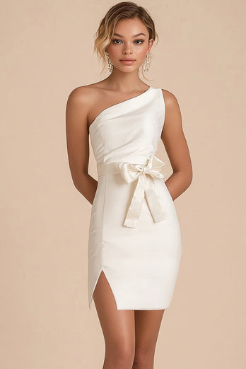 Vit Bodycon One Shoulder Kort Examensklänning med Slits