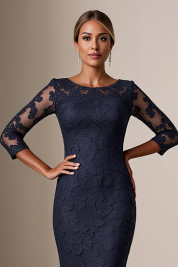 Bodycon 3/4-ärm Midi Marinblå Klänning för Brudens Mor med Spetsapplikationer