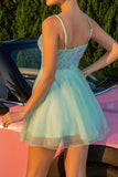 Grön Spaghetti Straps A Line Homecoming Klänning Med Beading