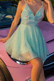 Grön Spaghetti Straps A Line Homecoming Klänning Med Beading