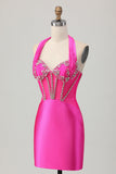 Fuchsia Bodycon Halter Backless Satin Kort Balklänning med Strass