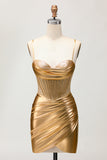 Metallic Satin Ruched Golden Bodycon Korsett Homecoming Klänning med Beading