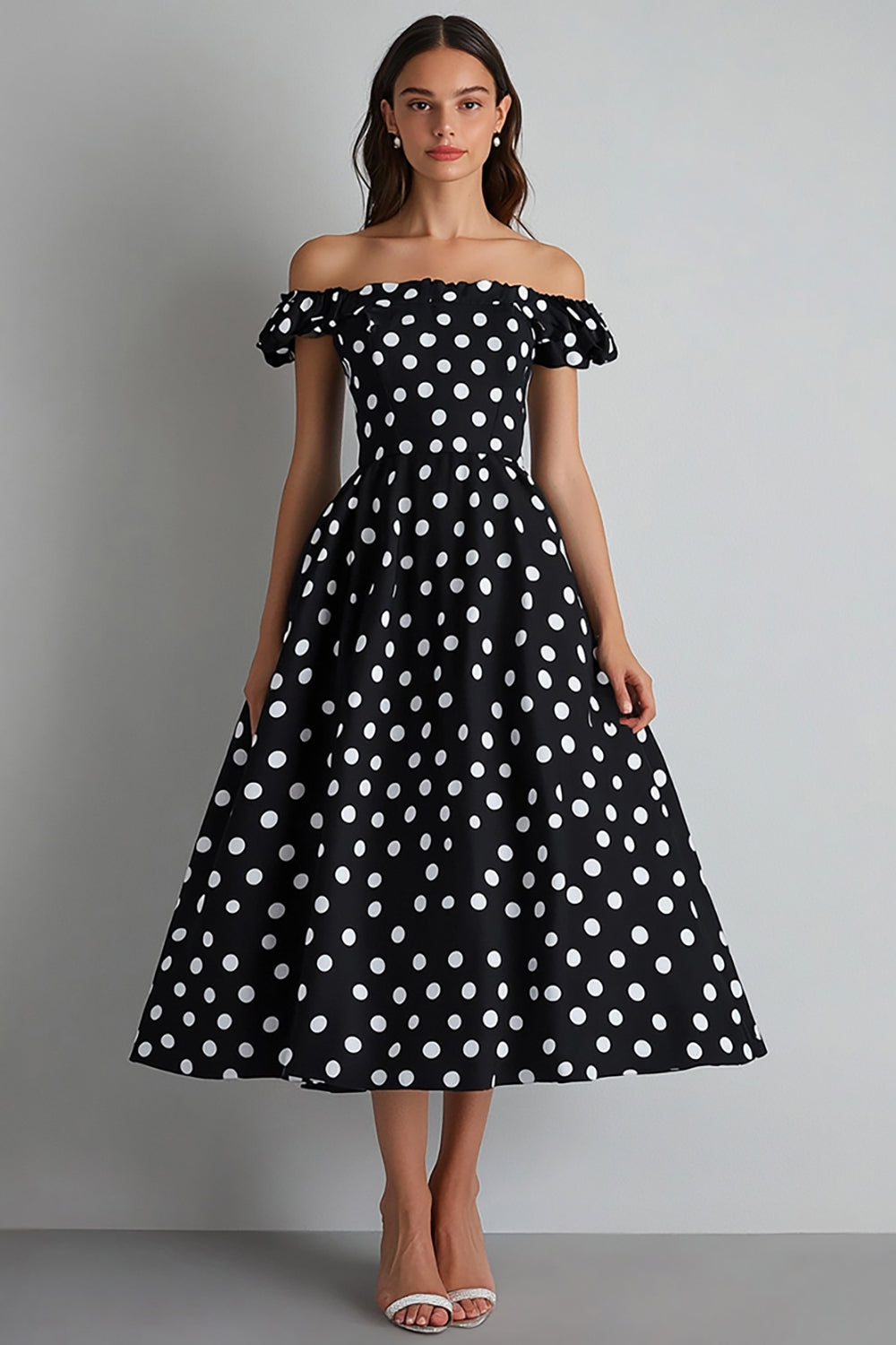 Off The Shoulder En linje Svart Vit Polka Dots Klänning