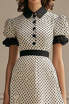 A Line Kavajslag Vit Svart Polka Dots Klänning med puffärmar