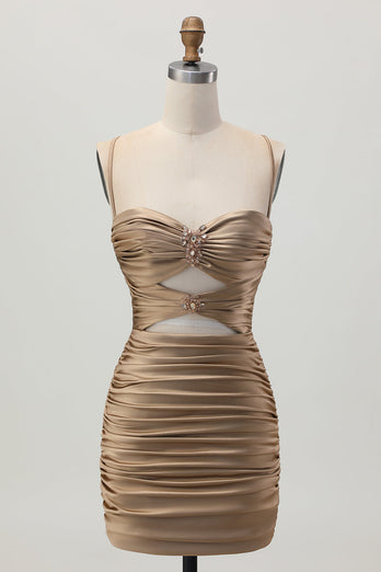 Mörk Khaki Rynkad Cut-Out Tight Mini Homecoming Klänning med Snörning Upp Tillbaka