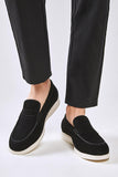 Svarta slip-on herrskor