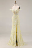 Axellösa paljetter sjöjungfru ljusgul lång balklänning med slits