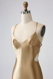 Guld Bodycon Spaghetti Straps Satin Homecoing Klänning med Criss Cross Back