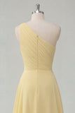 Butter Yellow A-linje enaxlad chiffon rynkad maxiklänning med slits