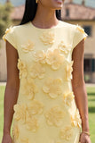 Gul rundhalsad bodycon hemkomstklänning med 3D-blommor