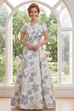 Dammig blå Jacquard rund hals blommig lång brudmorsklänning med kortärmade ärmar
