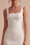 Vit och svart fyrkantig hals bodycon midi prickiga klänning