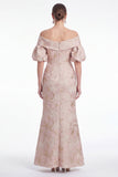 Axeloff-shoulder sjöjungfru rosa blomma Jacquard Long Mother Of the Bride-klänning