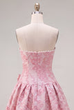 Axelbandslös lila A-linje Pearls Jacquard hemkomstklänning med rosett