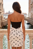 Svart och vit Sweetheart Bodycon korsett Key Hole Homecoming-klänning med rosett