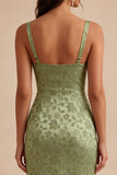 Ljusgrön satin bodycon rynkad midi-blommig klänning med slits
