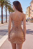 Khaki Bodycon rynkade spaghettiband snörrar hemkomstklänning med pärlbroderi
