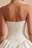 Sweetheart White A-Line korsett blommig brudduschklänning med volang