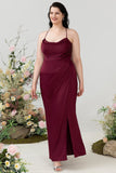 Vinröd Satin Slida Grimma Plus Size Brudtärna Klänning Med Slits