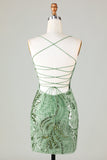 Glittrande Grön Slida Spaghetti Straps Kort Homecoming Klänning Med Criss Cross Back