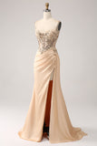 Elegant Champagne Mermaid Plisserad Satin Prom Klänning Med Applikationer