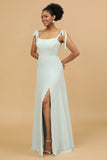Mint Chiffon Bridesmaid Klänning med slits