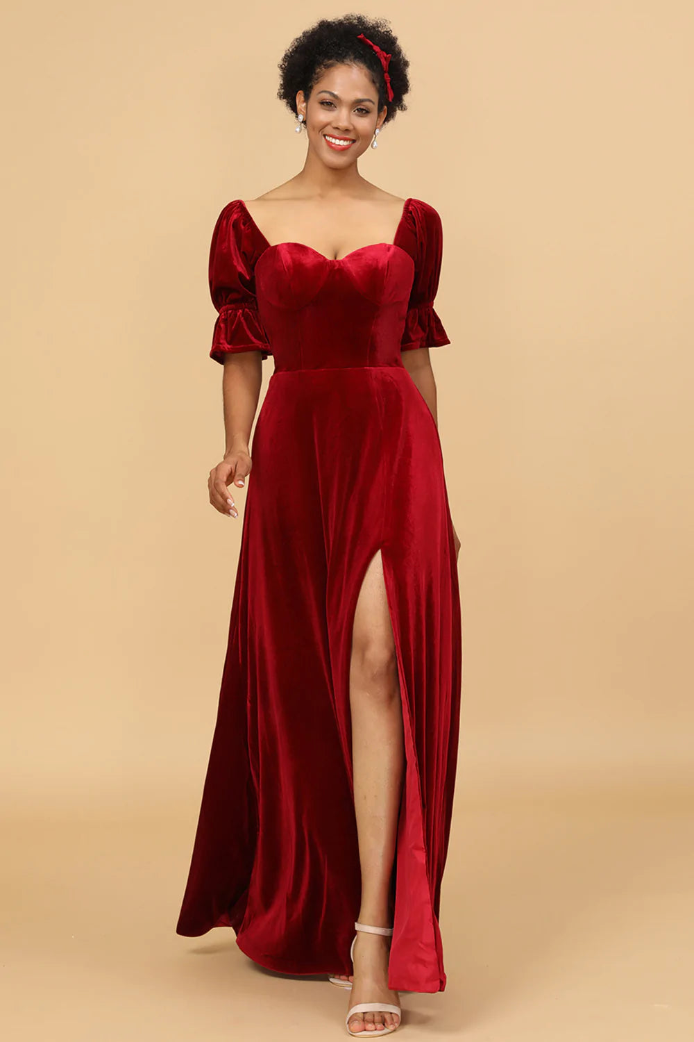 Röd sammet halvärmad brudtärna klänning med slits