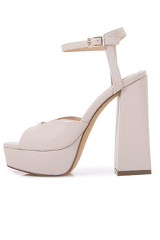 Elfenben Chunky Heeled Ankelrem Plattform Sandal