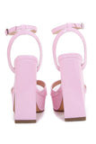Elfenben Chunky Heeled Ankelrem Plattform Sandal