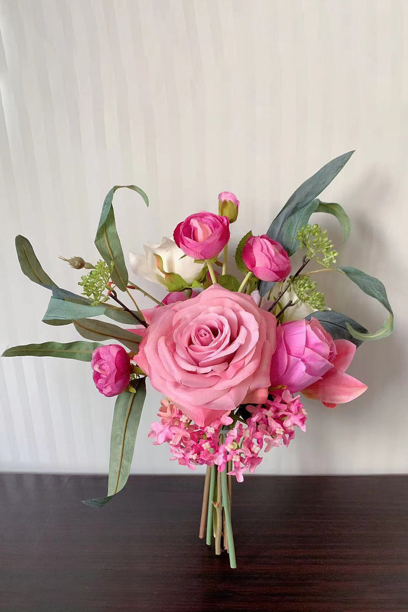 Load image into Gallery viewer, Blush Bouquet Bridal Handing Flowers (vas ingår ej)