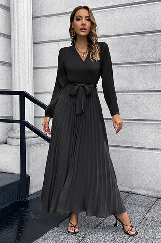 Långärmad svart casual klänning med skärp