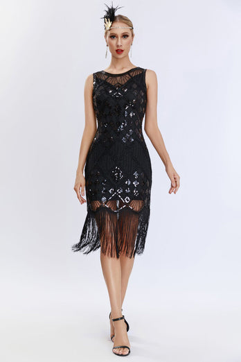 Glittrande svart Gatsby-klänning med fransar från 1920-talet