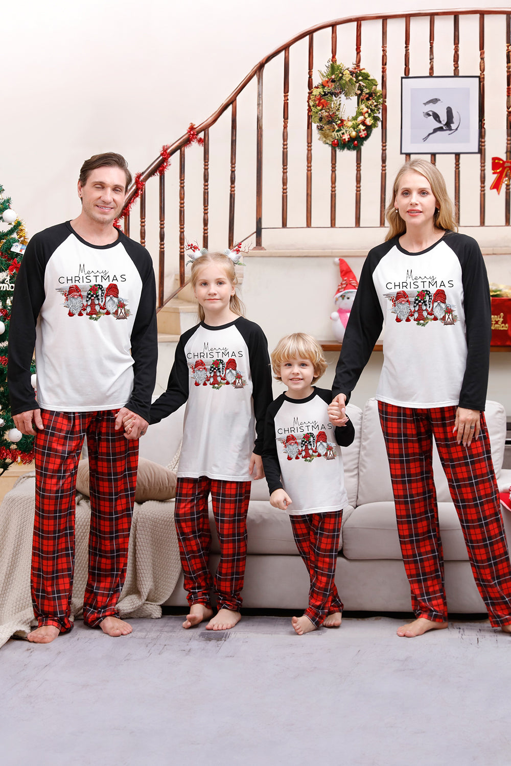 Långärmad pläd för familjens julpyjamas