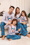 Grå rådjur och blå rutig jul familj matchande pyjamas set