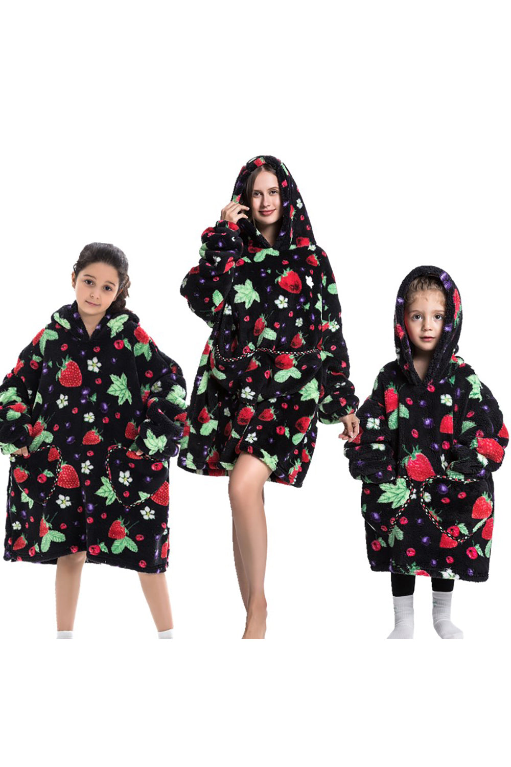 Svart Strawberry Family Matchande Flanell Oversize Wearable Hoodie Filt Tröja