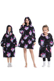 Svart Strawberry Family Matchande Flanell Oversize Wearable Hoodie Filt Tröja