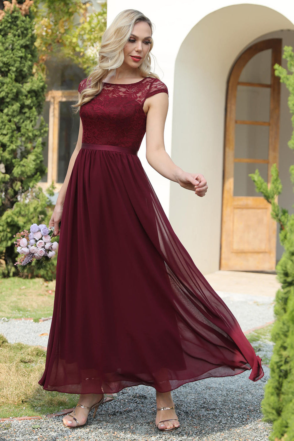 Vinröd kepsärm Chiffong brudtärna klänning