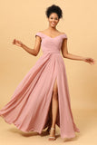 Ruffles Chiffong Pink Bridesmaid Klänning med slits