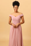 Ruffles Chiffong Pink Bridesmaid Klänning med slits