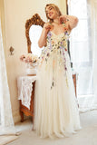 Elegant A Line Champagne Plus Size Bal Klänning med applikationer