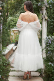 Elfenben Off-Shoulder Balklänning