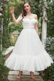 Elfenben Off-Shoulder Balklänning