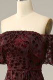 Vinröd Blomma Off-Shoulder Aftonklänning