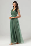 Symbol för romantik A-Line V Neck Eucalyptus Long Bridesmaid Klänning med pärlor