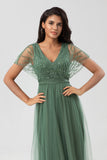 Symbol för romantik A-Line V Neck Eucalyptus Long Bridesmaid Klänning med pärlor
