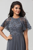Classic Elegance A-Line Jewel Neck Grå Lång brudtärneklänning med korta ärmar
