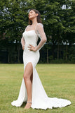 Ivory Illusion Långärmad Rygglös Mermaid Bröllopsklänning med slits