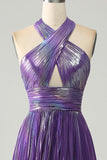 Glittrande Lila Halter A Line Balklänning med plisserad